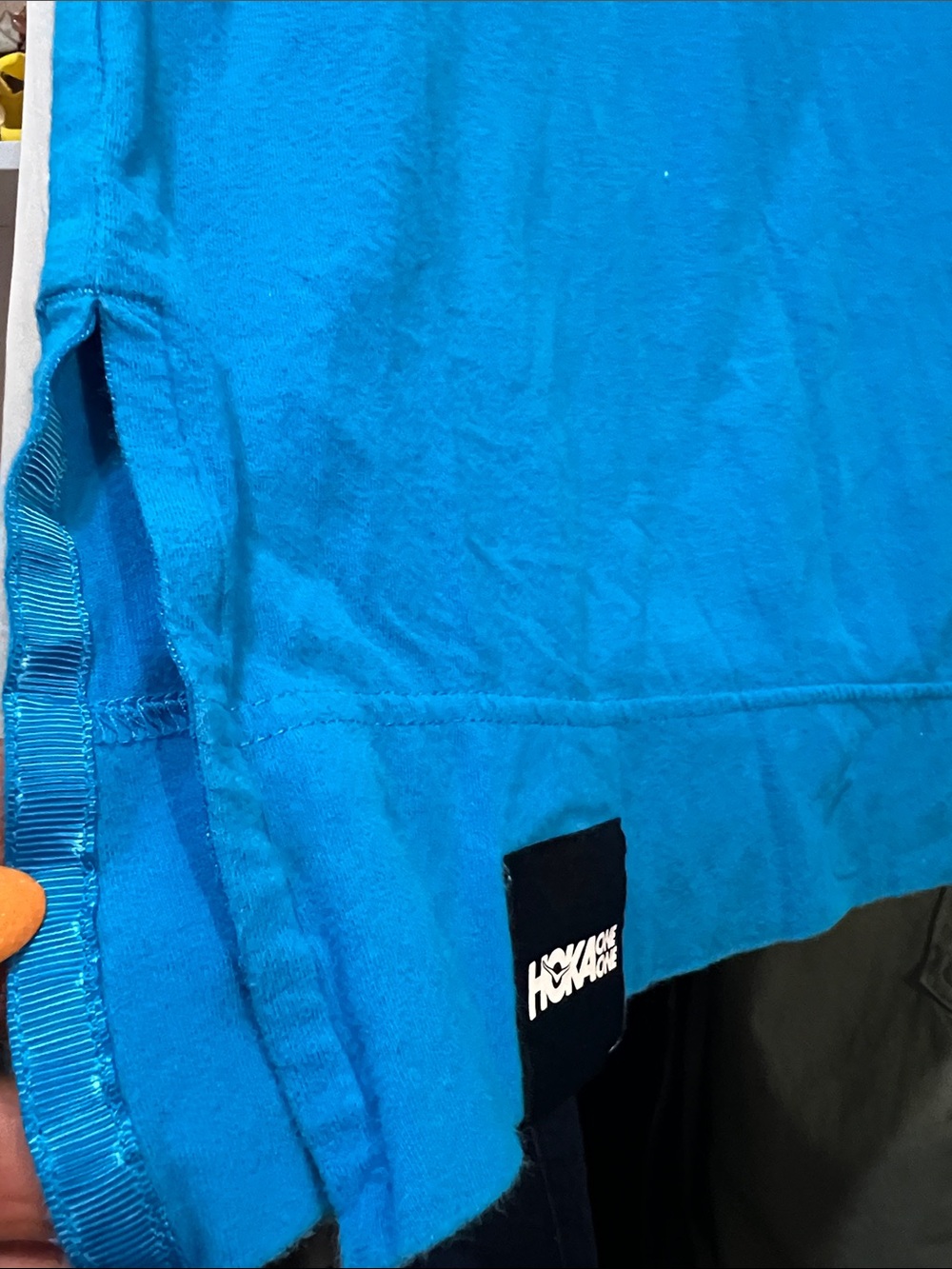 HOKA BLUE TEE SHIRT med - Picture 6 of 9
